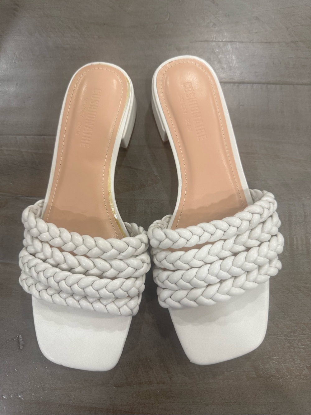 Cushionaire White Braided Block Heel Slide Sandals Size 6.5 Pre-Owned